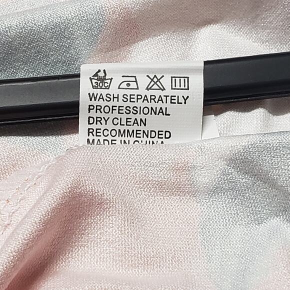 NWT Coeur De Vague XL Tunic Top Orange Floral V-Neck Stretch Long Sleeve - Picture 9 of 9